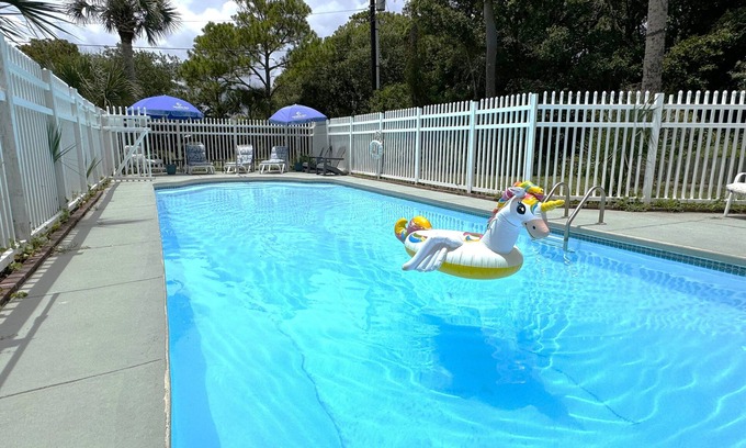 Folly Beach House | Private Pool, Ocean View, Beach Access Across Street - Castle By The Sea