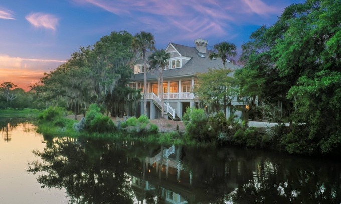 Vanderhorst Plantation House | Private Pool, Spacious Kiawah 5 Bed w/lagoon views, ideal location