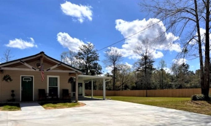 Stone County Cottage | Private & Quiet Country Cottage close to town! Playground, Grill, Deck w/Seating