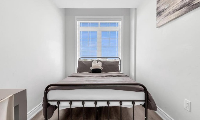 Cambridge House | Private Quite Getaway 3 Bd 2Wr