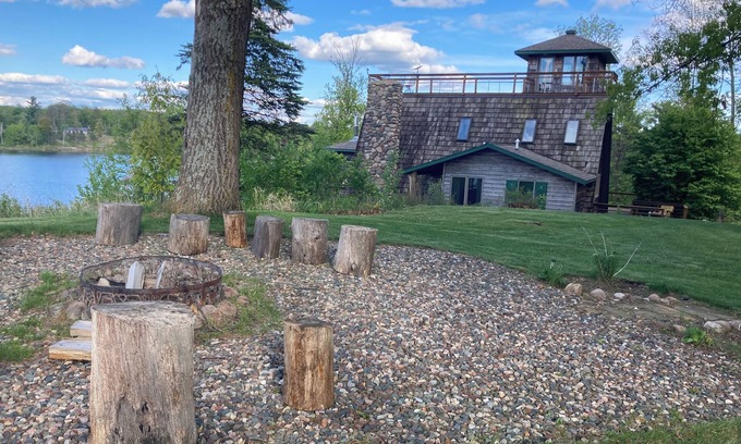 Deerwood House | Private Retreat on Placid Lake