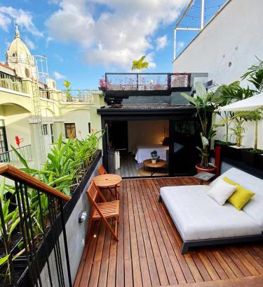 Casco Viejo Apartment | Private Rooftop recently refurbished D11