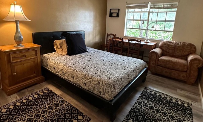 Goldsmith Apartment | Private room, excellent location! Evans & I25, virtually closed to everything!