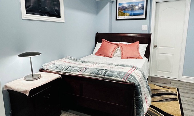 Caledon House | private room for your stay