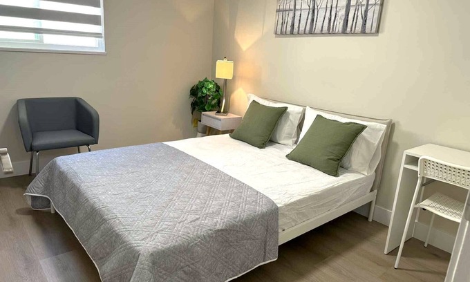 Surrey House | Private Room in Fleetwood Surrey BC