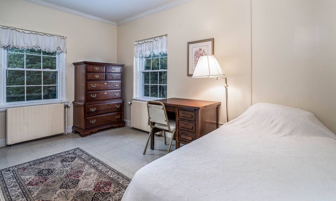 Lancaster House | Private Room in Grand Estate w/ Separate Entrance