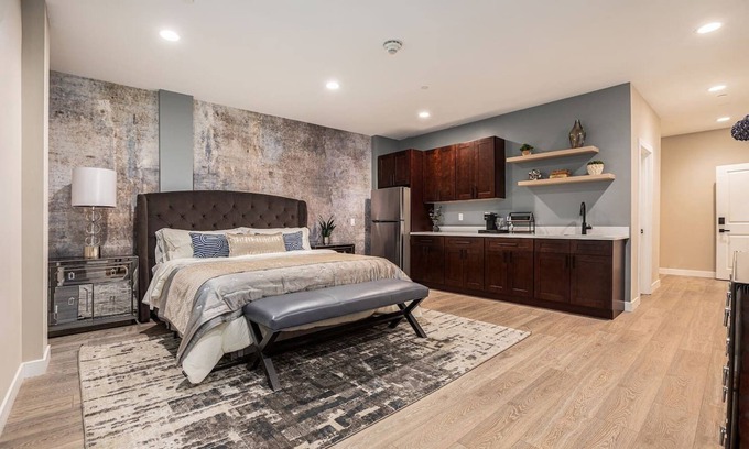 Bradenton Apartment | Private Room, Kitchen & Bath