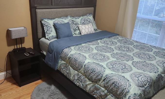 Lawrenceville House | Private room & Private Bathroom in home