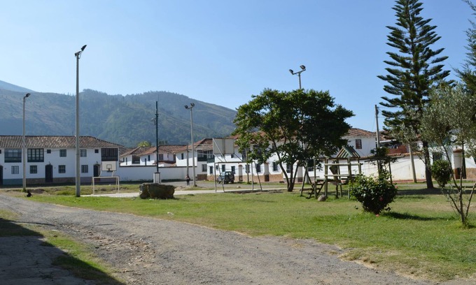Old Town Apartment | Private room with excellent location for up to three people