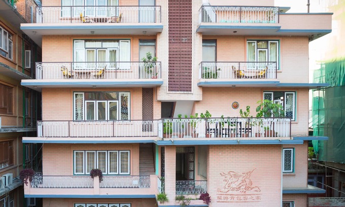 Thamel Hotel | Private room with balcony in central thamel