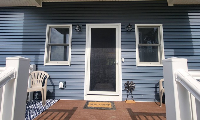 Livonia Center House | Private Rural Getaway
