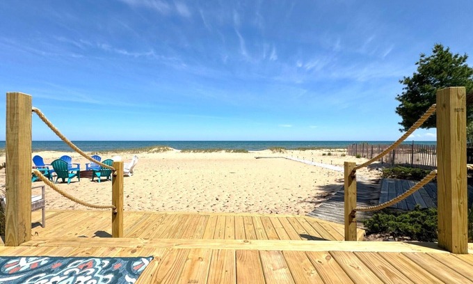 Northeastern Michigan Ski Chalet | Private Sandy Beach with Game Room