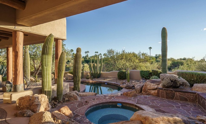Carefree Fore House | Private Southwestern Luxury Oasis