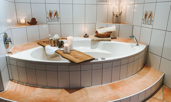 Schrozberg Apartment | Private spa with sauna and whirlpool in an idyllic setting | 10 min from Rothenburg o.d.T.