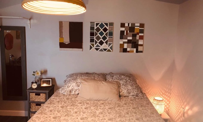 East Little Havana Apartment | Private Studio Cabin steps from Calle 8 - 5V