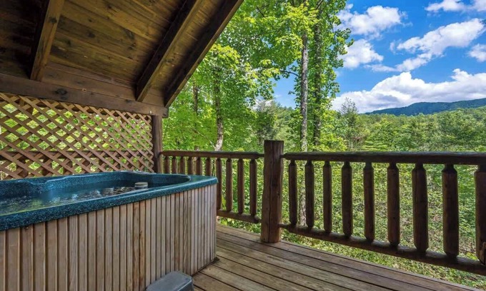 Sevierville Cabin | Private Studio Log Cabin! Hot Tub,Fireplace,Relax!