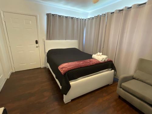 West Park Apartment | Private Studio Near Guitar Casino & Stadium