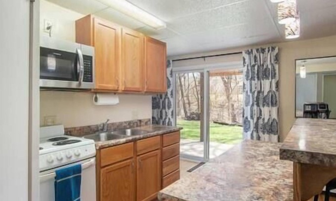West Omaha House | Private Suite with Nature Views