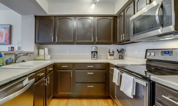 Broomfield House | Private Townhome-3 Beds-Boulder/Denver