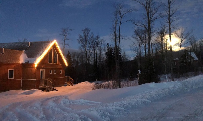Rangeley Ski Chalet | Private Chalet on Saddleback Mountain Ski Resort - Ski In/Ski Out