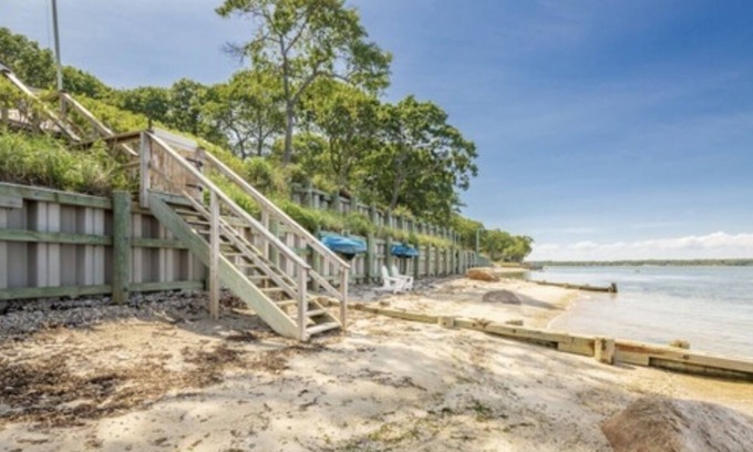 Hay Beach House | Private beach, Resort House & Guest House: 6 Primary Bedroom Suites and pool !