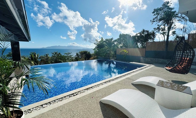 Puerto Galera Villa | Private Villa with Stunning Ocean view and infinity pool