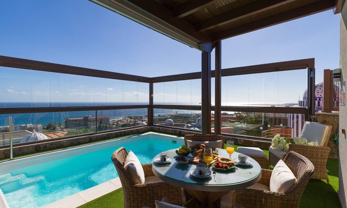 San Agustin Villa | Private villa with pool and spectacular panoramic views of the Atlantic Sea