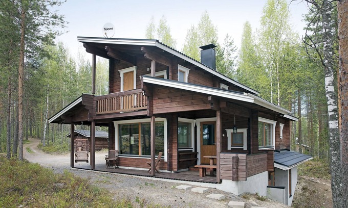 Puumala Villa | Private villa with pier on lake Saimaa. Own sauna & rowing boat. Pet-Friendly!