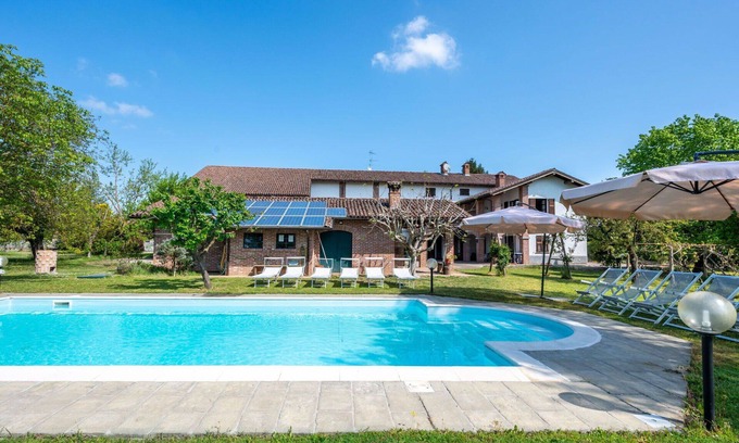 Basaluzzo Villa | Private Villa with WIFI, hot tub, private pool, TV, patio, pets allowed, panoramic view, parking
