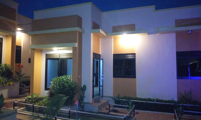 Seeta Villa | Private Villas Mbarara