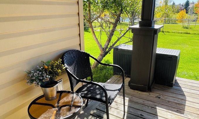 Okotoks Apartment | Private Walk Out Basement Suite with Pond Views, Separate Entrance