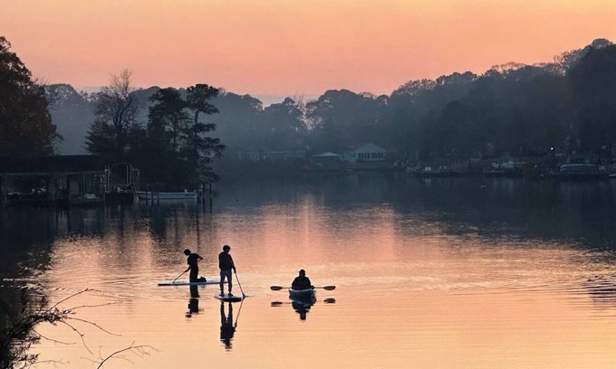Reedville House | Private water-front retreat, paddleboards, kayak, dock, pet-friendly!