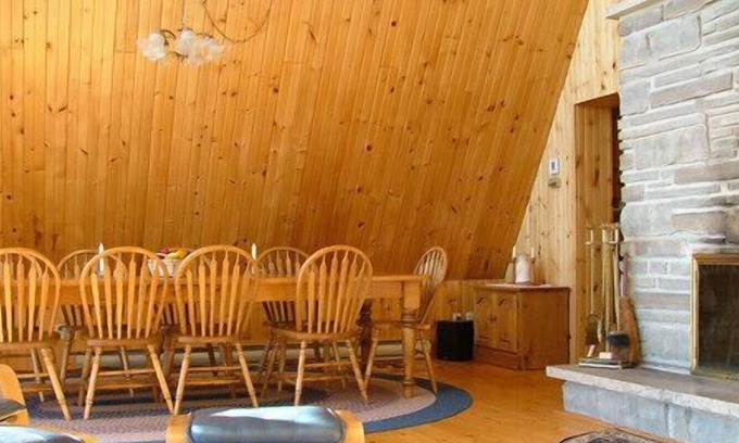 Kemble House | Private waterfront home with fire pit on shore . perfect for family gatherings