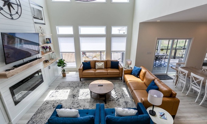 Tracys Landing House | Private Waterfront Retreat with Pool, Hot Tub and Game Room