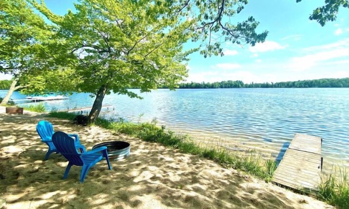 Traverse City Cottage | Private waterfront minutes from downtown Traverse City.