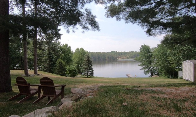 Lavigne House | Private Waterfront 4 Season Cottage - Must See!