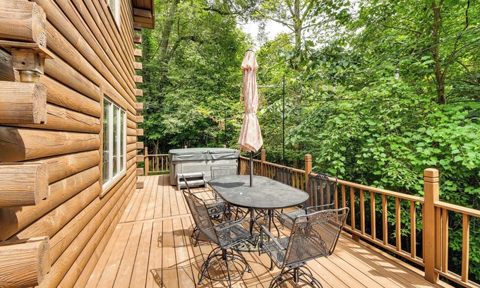 South Butler Cabin | Private Yard: Secluded Hannibal Cabin in the Pines