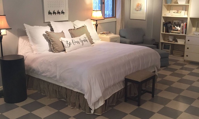 Middleton Apartment | Private, yet close to everything!