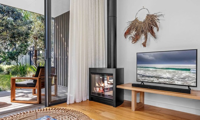 Shoalhaven Heads Villa | Privately Managed Villa 12 Bangalay Luxury Villas