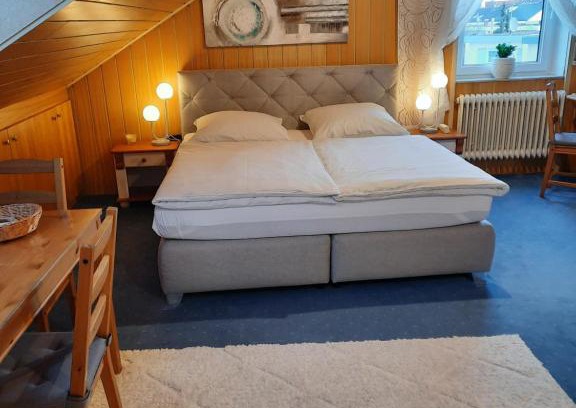 Haunstetten-Sud House | Privatzimmer in Augsburg-Haunstetten
