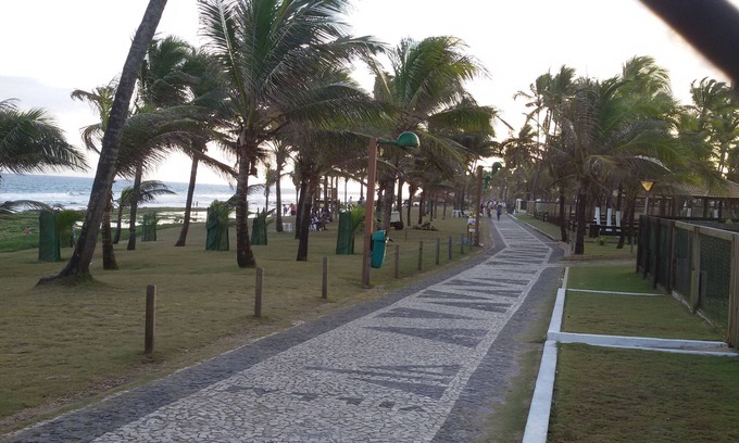 Pouso Alegre Buraquinho Apartment | PRIVILEGED SEAFRONT LOCATION, MAID SERVICE, 24-HOUR RECEPTION