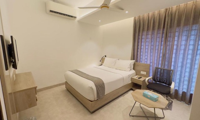 Dhaka Hotel | Priyo Nibash Stylish Residential Hotel