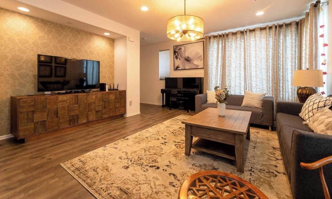 Glendora House | Prized Getaway on W Rte 66 #41631