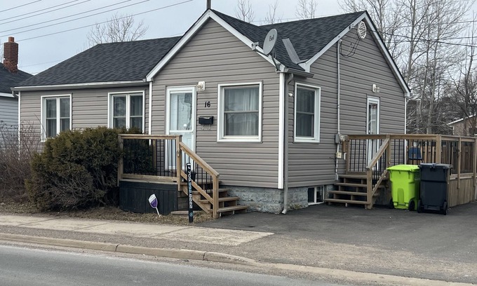Algoma District House | Professional Bungalow