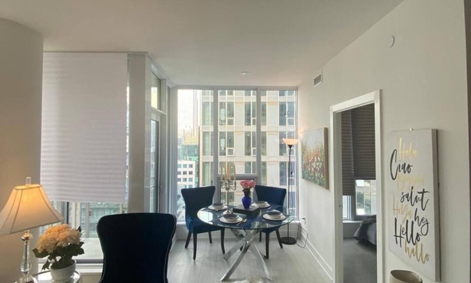 Toronto Entertainment District Condo | Professional Vacation Rental