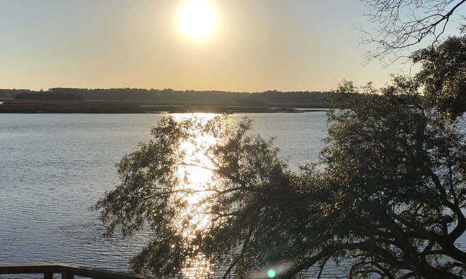 Bluffton House | Promenade Location ! Beautiful Townhouse in Old Town Bluffton!