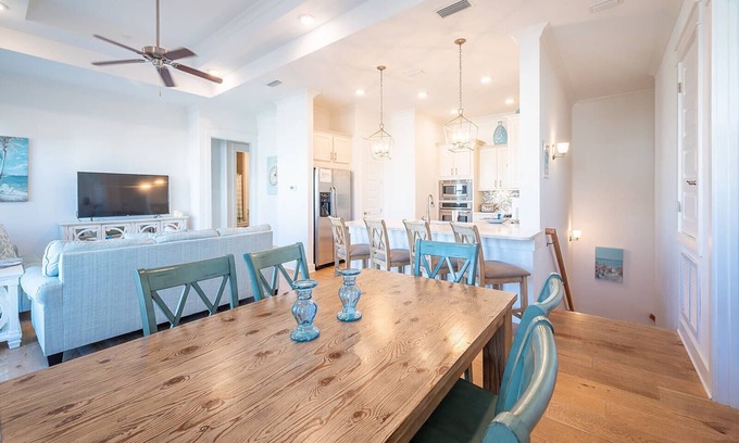 Panama City Beach House | Prominence townhome on 30A across fr the Big Chill, heated pool & cruiser bikes!