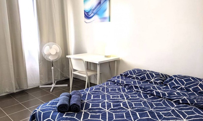 Oak Park House | *Promo!* 2-Min to Train Station!