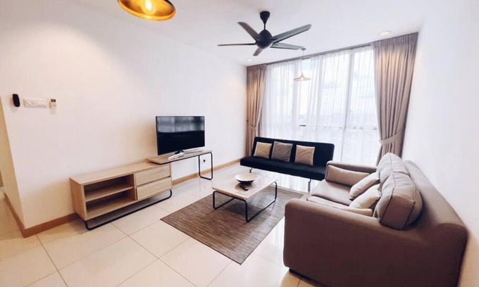 Kampung Kerinchi Apartment | [PROMO]Connected train 2 Bedrooms - Above Mall(25)