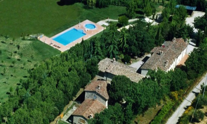 Corciano House | PROMOTION - Straight -Le Gorghe di Valmarino 5km from Perugia Swimming pool and WIFI